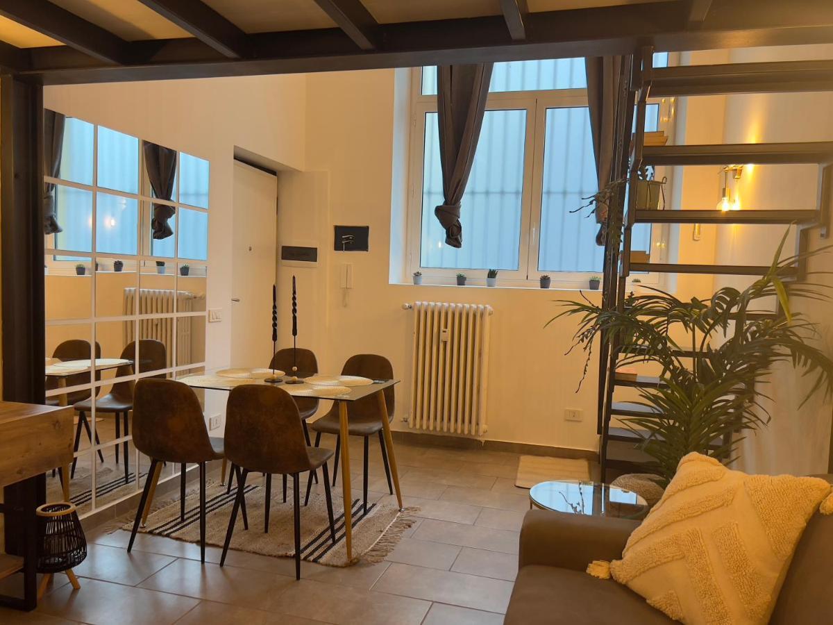 Regina Milano In Porta Romana 3 - Sky Tv, Wifi & Breakfast Box 아파트 외부 사진