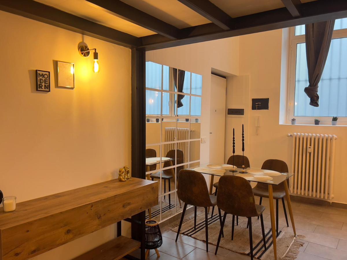 Regina Milano In Porta Romana 3 - Sky Tv, Wifi & Breakfast Box 아파트 외부 사진