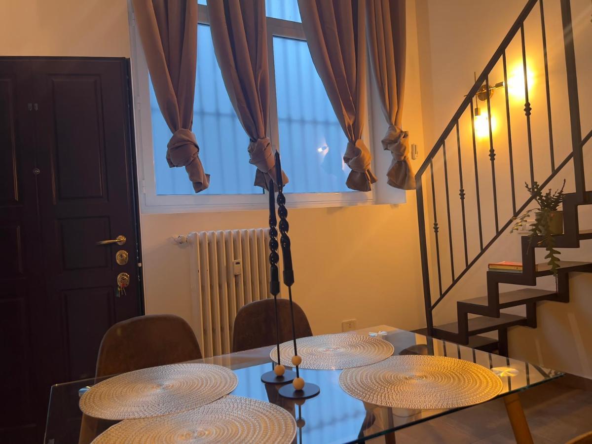 Regina Milano In Porta Romana 3 - Sky Tv, Wifi & Breakfast Box 아파트 외부 사진