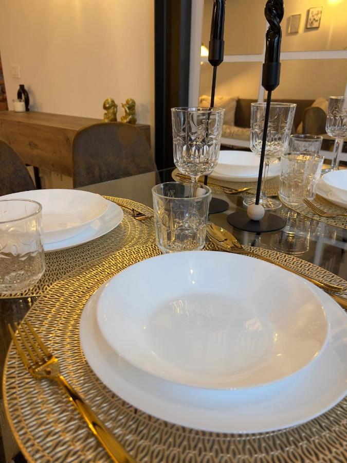 Regina Milano In Porta Romana 3 - Sky Tv, Wifi & Breakfast Box 아파트 외부 사진