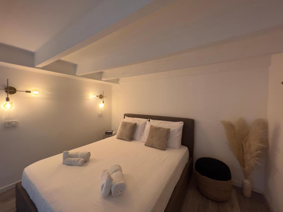 Regina Milano In Porta Romana 3 - Sky Tv, Wifi & Breakfast Box 아파트 외부 사진